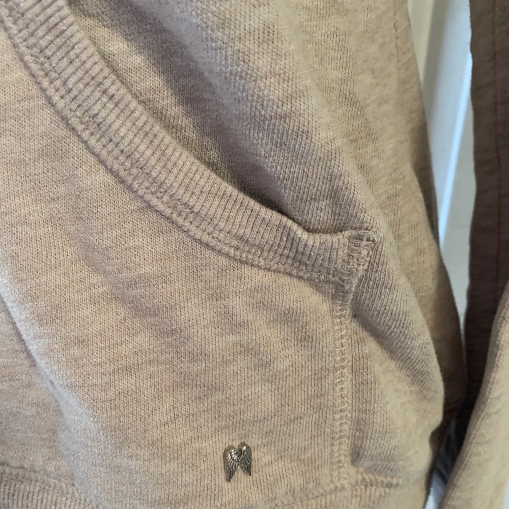 Victoria Secret Jacket! - Picture 2 of 5